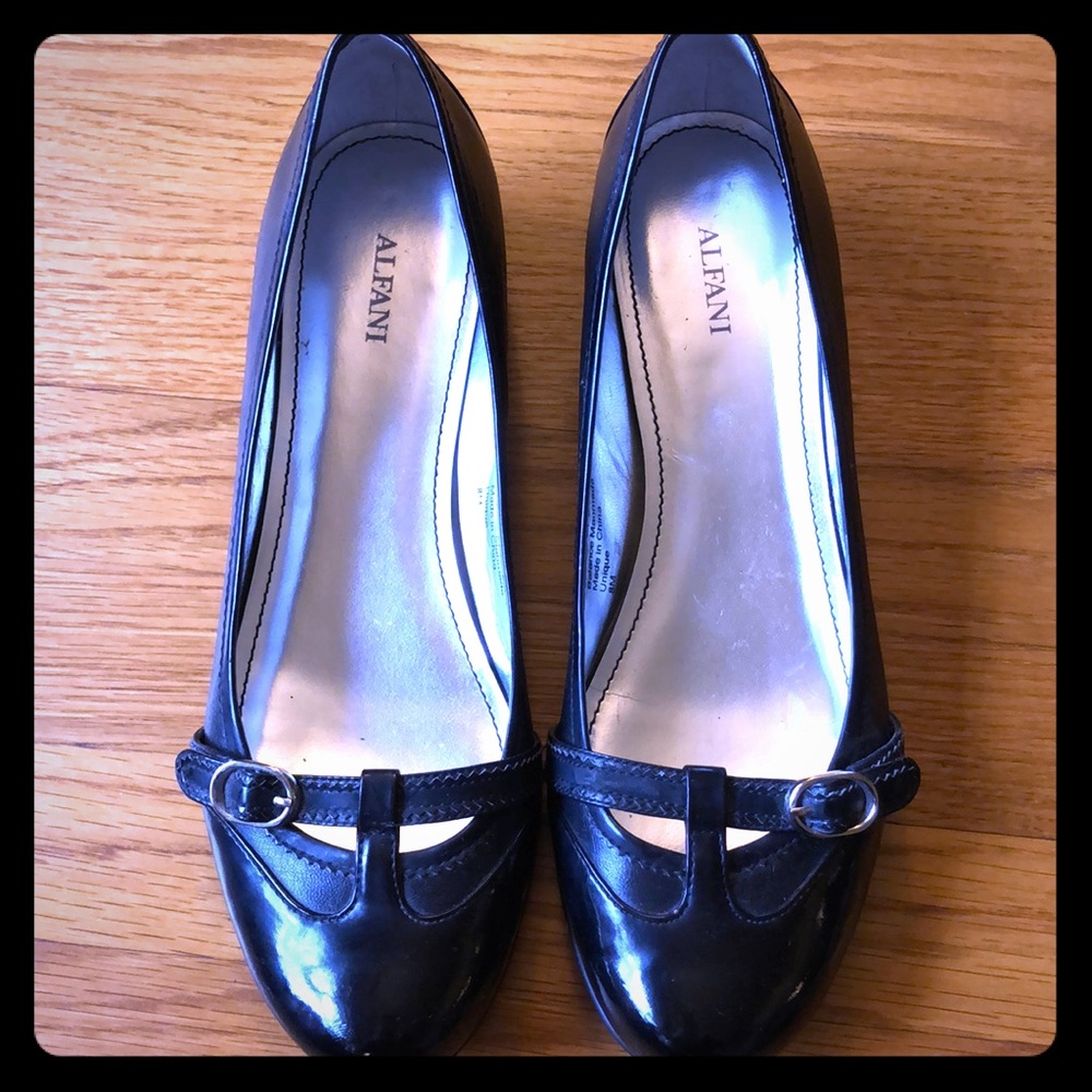 SALE- Alfani shoes
